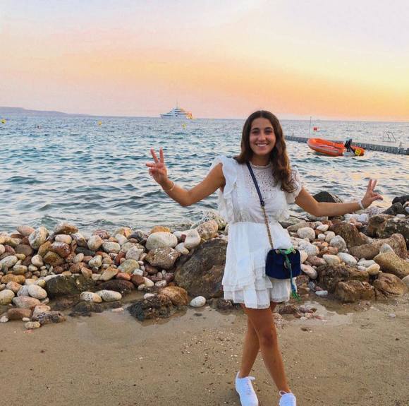 Meet your Posher, Skylar - Picture 1 of 1